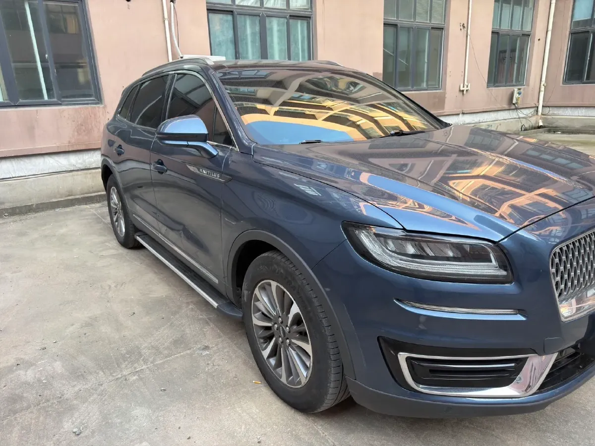 2019 Lincoln Nautilus 2.0T 224HP L4 8AT,autocango,china used car exporter,china ev exporter,chinese used car exporter,chinese used ev exporter