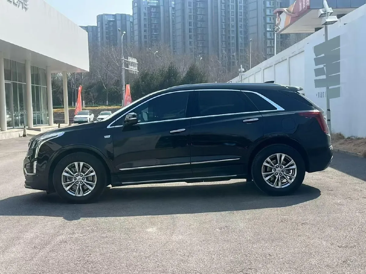 2020 Cadillac XT5 2.0T 237HP L4 9AT,autocango,china used car exporter,china ev exporter,chinese used car exporter,chinese used ev exporter