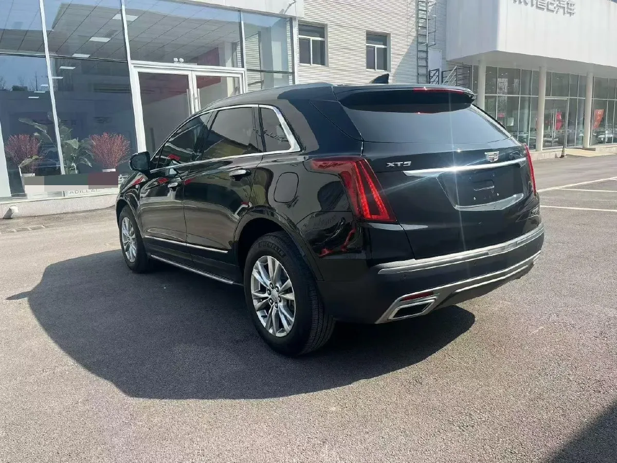 2020 Cadillac XT5 2.0T 237HP L4 9AT,autocango,china used car exporter,china ev exporter,chinese used car exporter,chinese used ev exporter
