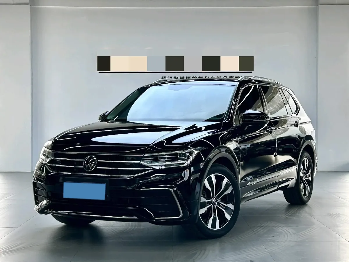 2024 Volkswagen Tiguan L 2.0T 186HP L4 7DCT,autocango,china used car exporter,china ev exporter,chinese used car exporter,chinese used ev exporter