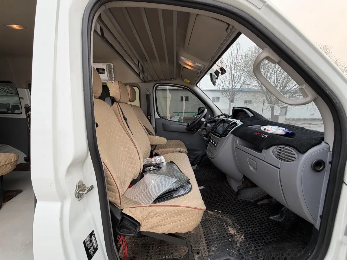 2021 MAXUS XinTu V80 2.0T 139HP L4 6MT,autocango,china used car exporter,china ev exporter,chinese used car exporter,chinese used ev exporter