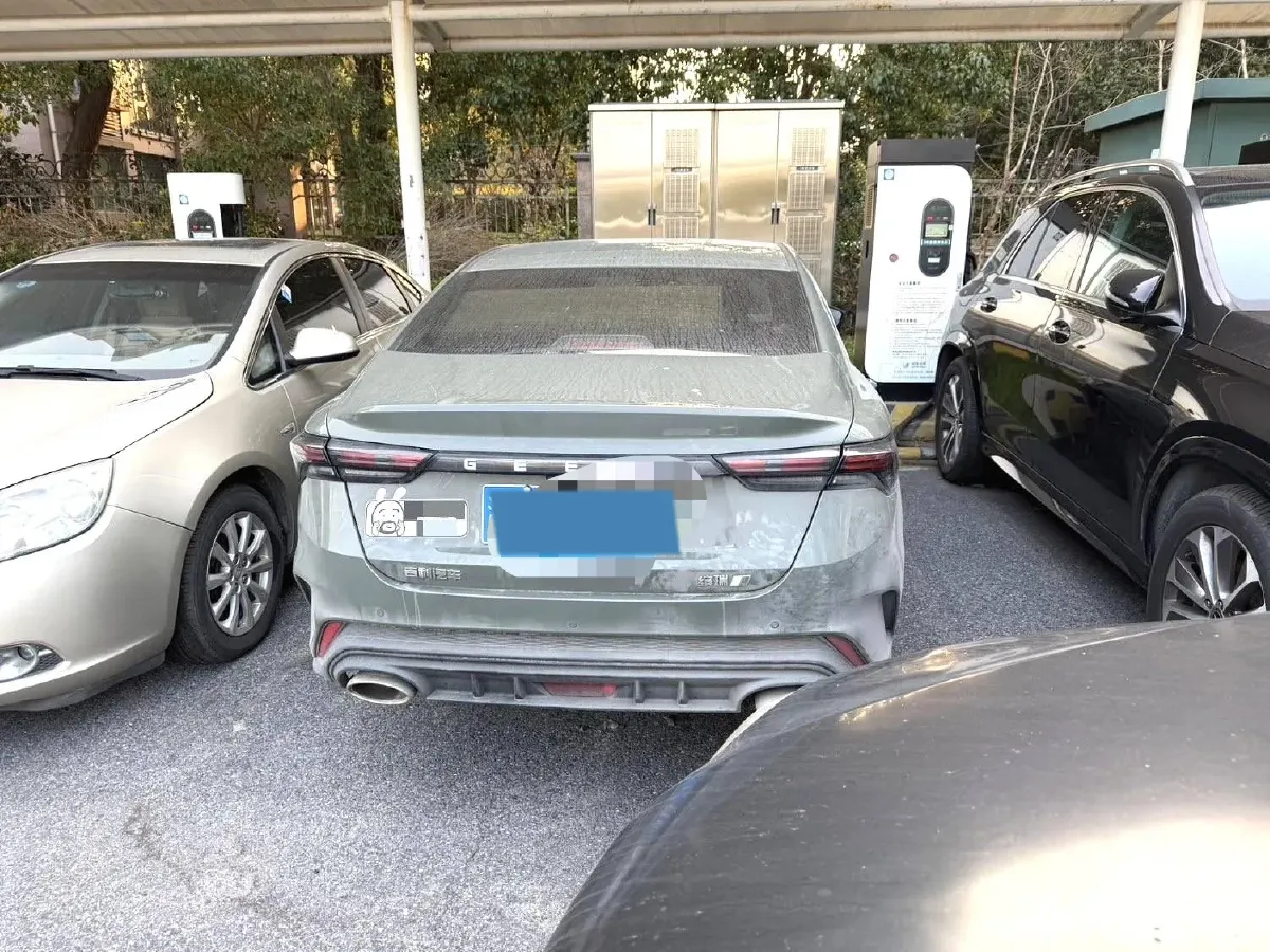 2022 Geely Binray 1.5T 181HP L4 7DCT,autocango,china used car exporter,china ev exporter,chinese used car exporter,chinese used ev exporter