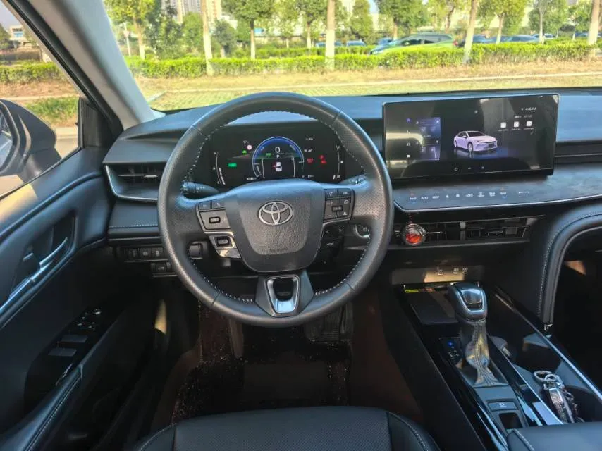 2024 Toyota Camry 2.0L 152HP L4 E-CVT Hybrid,autocango,china used car exporter,china ev exporter,chinese used car exporter,chinese used ev exporter