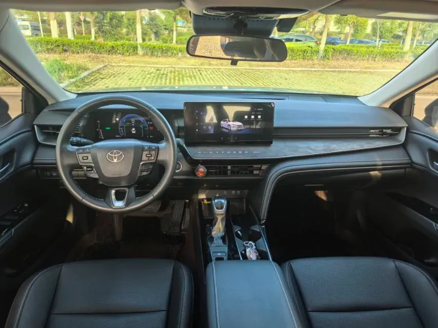 2024 Toyota Camry 2.0L 152HP L4 E-CVT Hybrid,autocango,china used car exporter,china ev exporter,chinese used car exporter,chinese used ev exporter