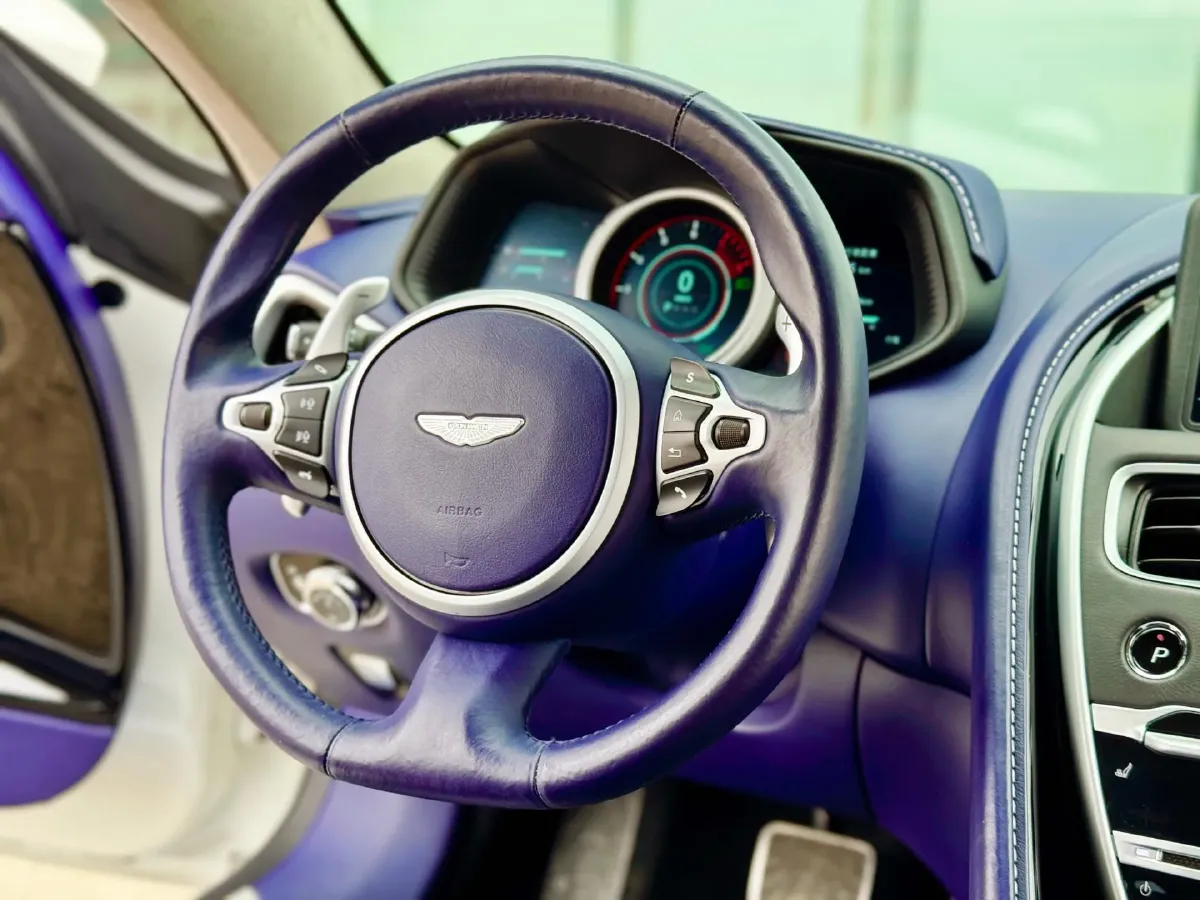 2019 Aston Martin DB11 4.0T 510HP V8 8AT,autocango,china used car exporter,china ev exporter,chinese used car exporter,chinese used ev exporter