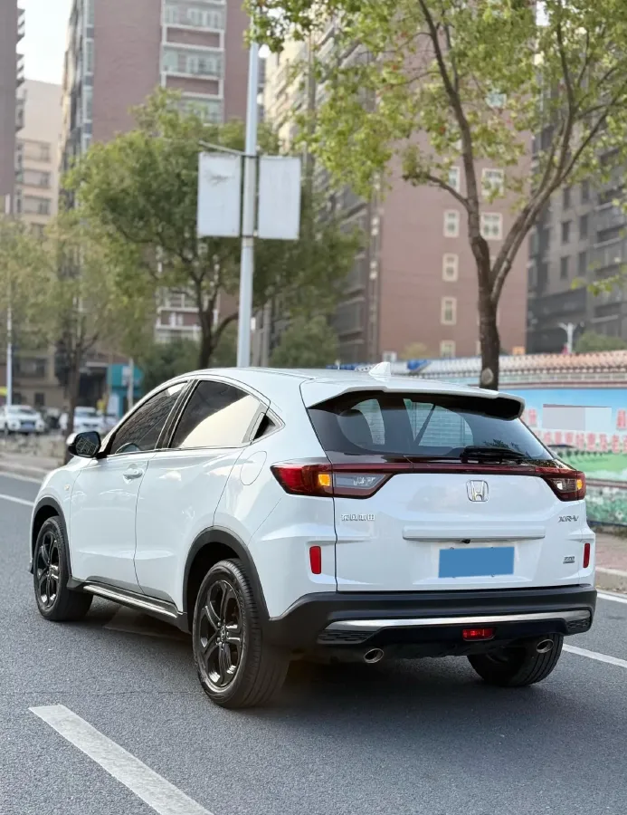 2021 Honda XR-V 1.5T 177HP L4 CVT,autocango,china used car exporter,china ev exporter,chinese used car exporter,chinese used ev exporter