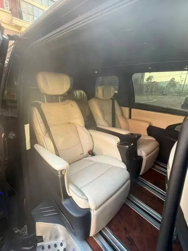 2023 GAC Trumpchi M8 2.0T 252HP L4 8AT,autocango,china used car exporter,china ev exporter,chinese used car exporter,chinese used ev exporter