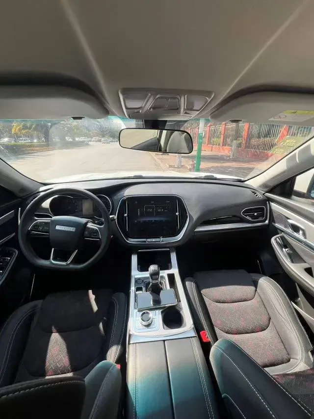 2020 VGV U70 1.5T 150HP L4 6MT,autocango,china used car exporter,china ev exporter,chinese used car exporter,chinese used ev exporter