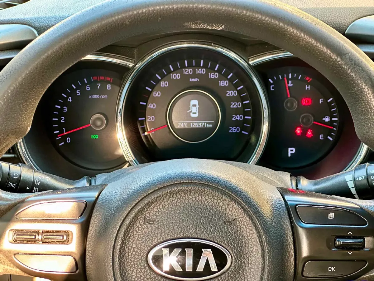 2015 Kia K5 2.0L 162HP L4 6AT,autocango,china used car exporter,china ev exporter,chinese used car exporter,chinese used ev exporter