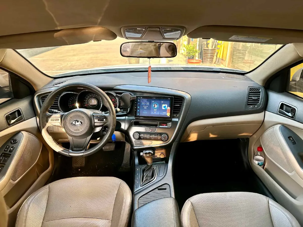 2015 Kia K5 2.0L 162HP L4 6AT,autocango,china used car exporter,china ev exporter,chinese used car exporter,chinese used ev exporter