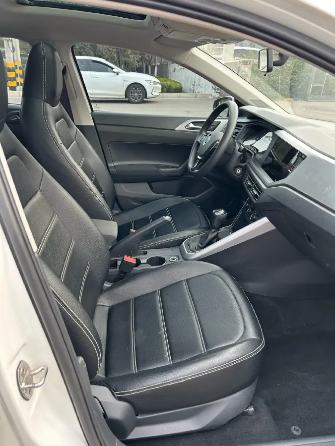 2021 Bestune T55 1.5T 169HP L4 7DCT,autocango,china used car exporter,china ev exporter,chinese used car exporter,chinese used ev exporter