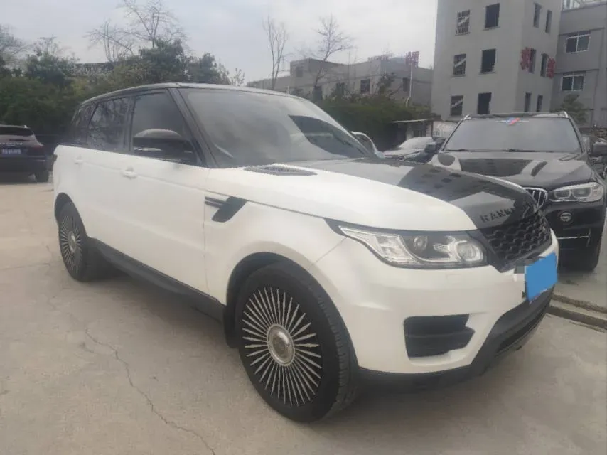 2014 Land Rover Range Rover Evoque 2.0T 241HP L4 9AT,autocango,china used car exporter,china ev exporter,chinese used car exporter,chinese used ev exporter
