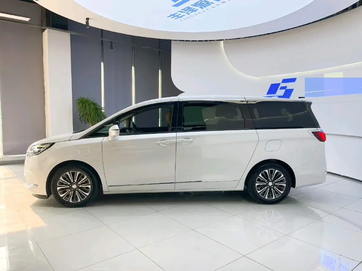 2020 Buick GL8 2.0T 237HP L4 9AT,autocango,china used car exporter,china ev exporter,chinese used car exporter,chinese used ev exporter