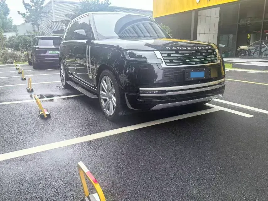 2024 Land Rover Range Rover 3.0T 400HP L6 8AT,autocango,china used car exporter,china ev exporter,chinese used car exporter,chinese used ev exporter