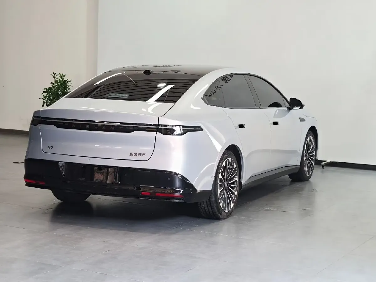 2025 Nissan N7 BEV 73KWH,autocango,china used car exporter,china ev exporter,chinese used car exporter,chinese used ev exporter
