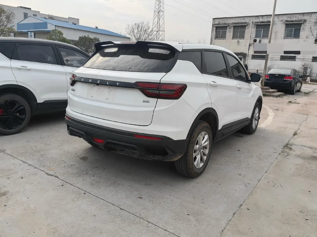 2025 Geely Coolray 1.5L 126HP L4 5MT,autocango,china used car exporter,china ev exporter,chinese used car exporter,chinese used ev exporter