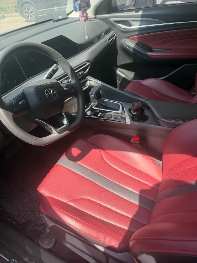 2021 ChangAn Eado 1.4T 160HP L4 7DCT,autocango,china used car exporter,china ev exporter,chinese used car exporter,chinese used ev exporter