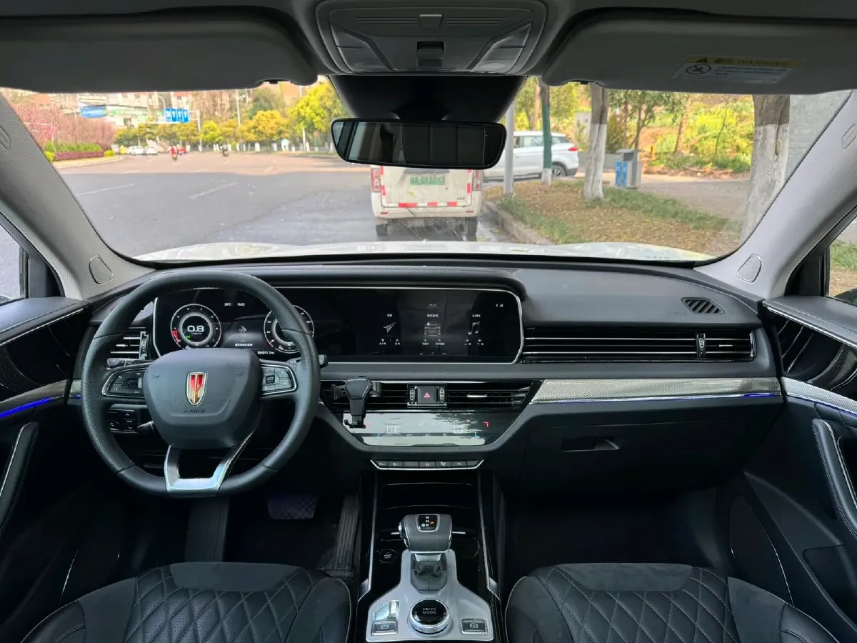 2019 HongQi HS5 2.0T 224HP L4 6AT,autocango,china used car exporter,china ev exporter,chinese used car exporter,chinese used ev exporter