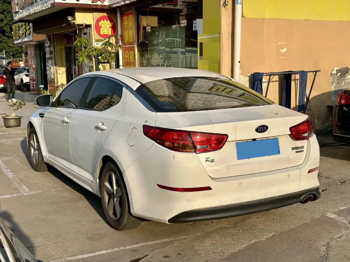 2015 Kia K5 2.0L 162HP L4 6AT,autocango,china used car exporter,china ev exporter,chinese used car exporter,chinese used ev exporter