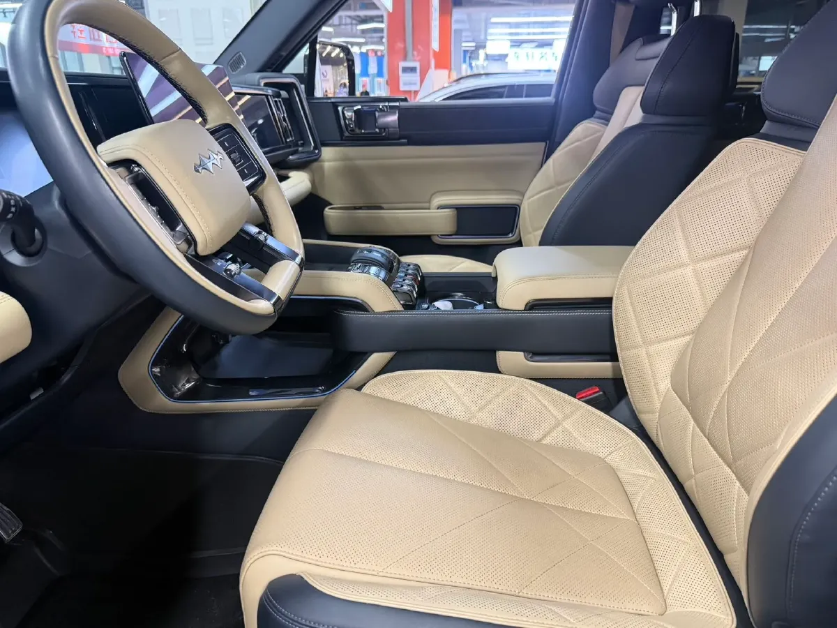 2023 Toyota Crown Kluger 2.5L 189HP L4 E-CVT Hybrid,autocango,china used car exporter,china ev exporter,chinese used car exporter,chinese used ev exporter