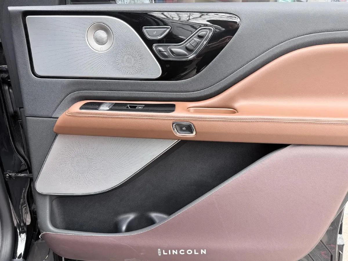 2021 Lincoln Aviator 3.0T 355HP V6 10AT,autocango,china used car exporter,china ev exporter,chinese used car exporter,chinese used ev exporter