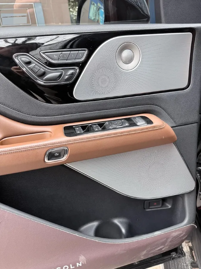 2021 Lincoln Aviator 3.0T 355HP V6 10AT,autocango,china used car exporter,china ev exporter,chinese used car exporter,chinese used ev exporter