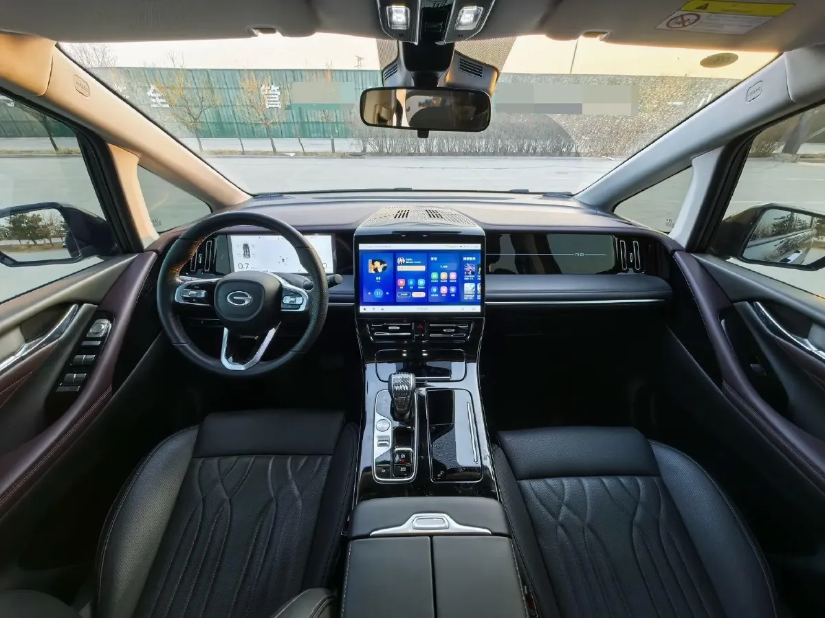 2024 GAC Trumpchi M8 2.0T 252HP L4 8AT,autocango,china used car exporter,china ev exporter,chinese used car exporter,chinese used ev exporter