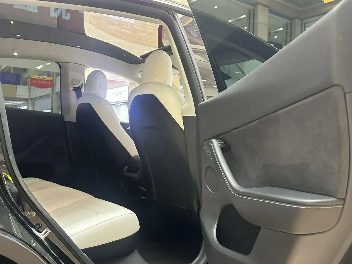 2021 Tesla Model Y BEV 60KWH,autocango,china used car exporter,china ev exporter,chinese used car exporter,chinese used ev exporter