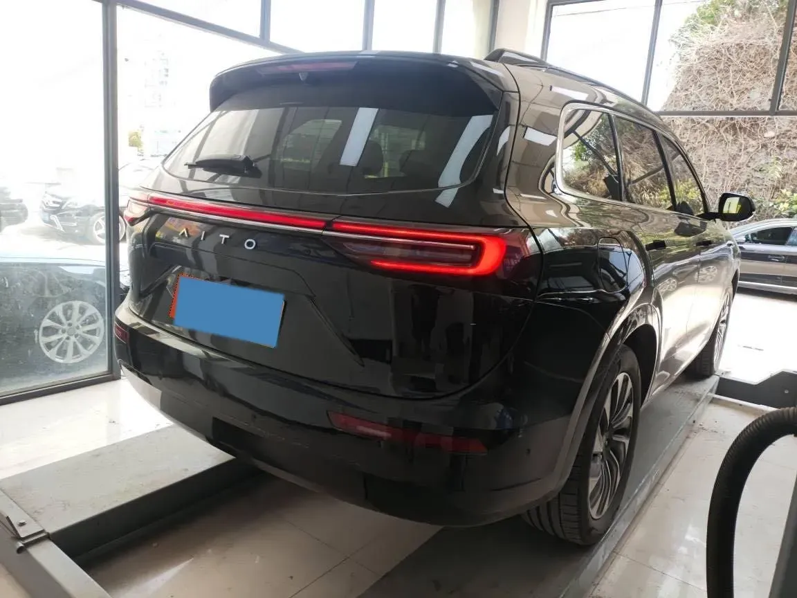 2024 AITO AITO M7 1.5T 152HP L4 REEV 40KWH,autocango,china used car exporter,china ev exporter,chinese used car exporter,chinese used ev exporter