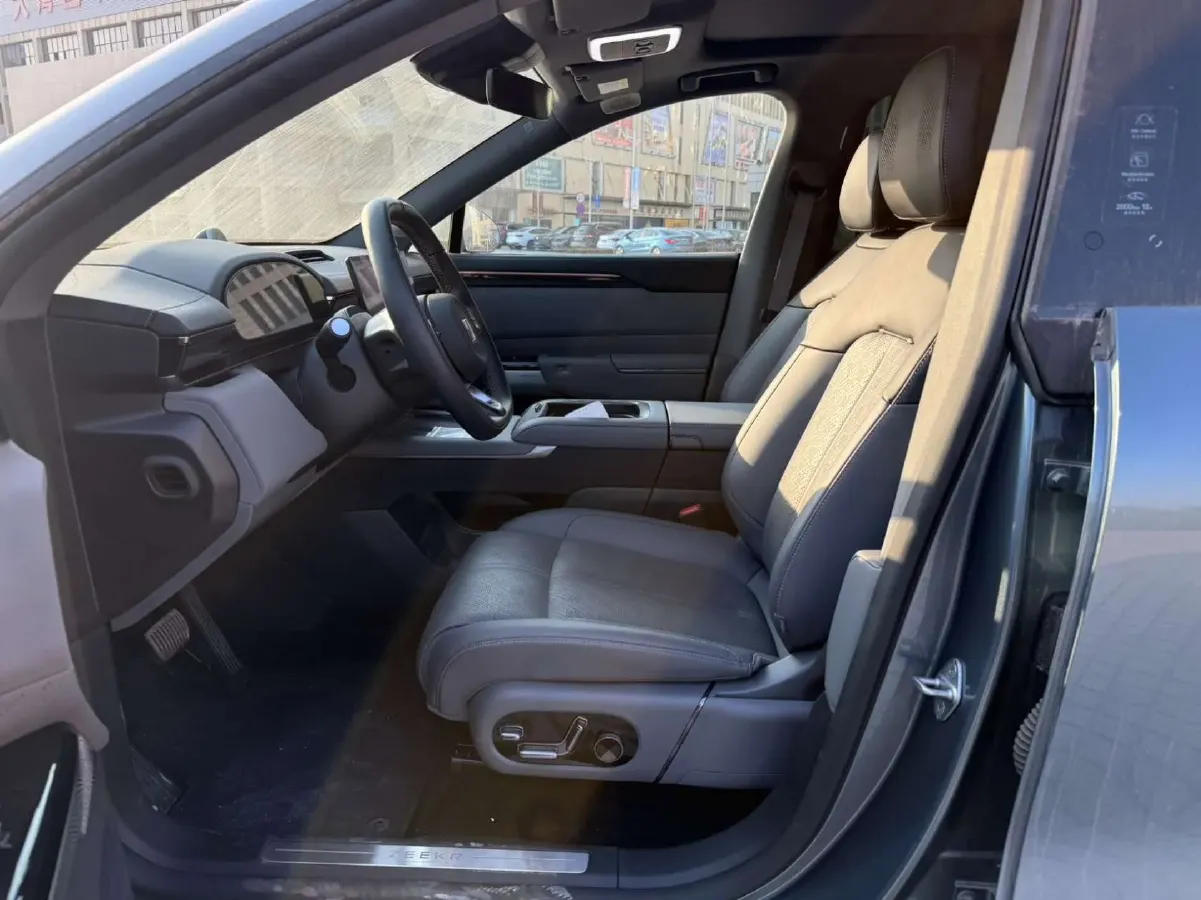 2025 Zeekr 7X BEV 75KWH,autocango,china used car exporter,china ev exporter,chinese used car exporter,chinese used ev exporter