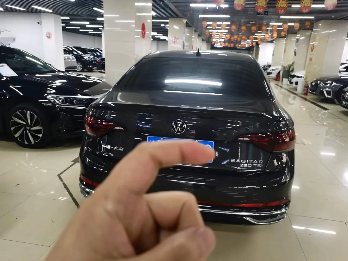 2023 Volkswagen Sagitar 1.4T 150HP L4 7DCT,autocango,china used car exporter,china ev exporter,chinese used car exporter,chinese used ev exporter