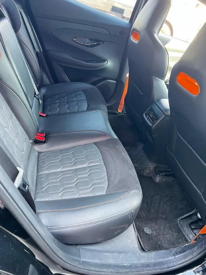 2021 ChangAn UNI-T 1.5T 180HP L4 7DCT,autocango,china used car exporter,china ev exporter,chinese used car exporter,chinese used ev exporter