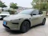 2025 Tesla Model Y BEV 62.5KWH
