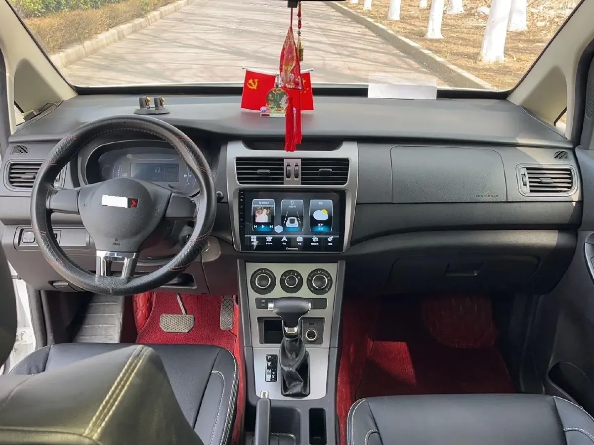 2021 Yema SiPaiKa 1.5L 109HP L4 CVT,autocango,china used car exporter,china ev exporter,chinese used car exporter,chinese used ev exporter