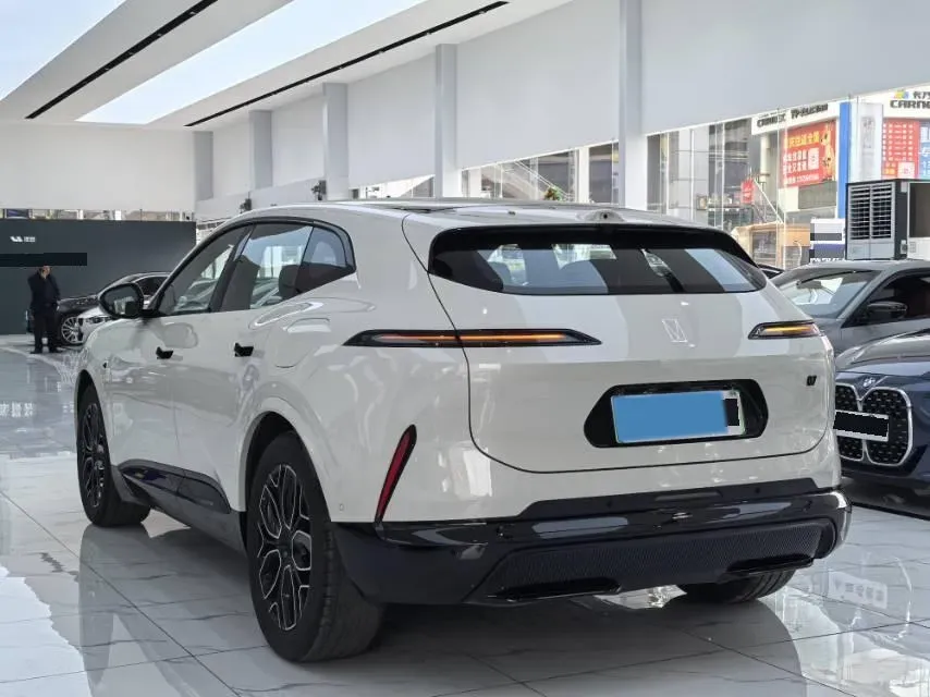 2026 Avatr 07 1.5T 156HP L4 REEV,autocango,china used car exporter,china ev exporter,chinese used car exporter,chinese used ev exporter