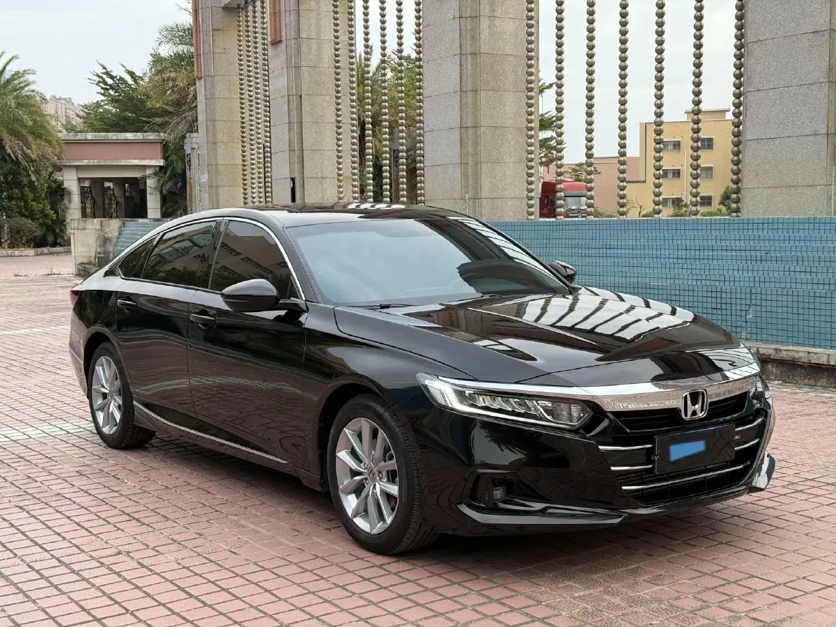 2022 Honda Accord 1.5T 194HP L4 CVT,autocango,china used car exporter,china ev exporter,chinese used car exporter,chinese used ev exporter
