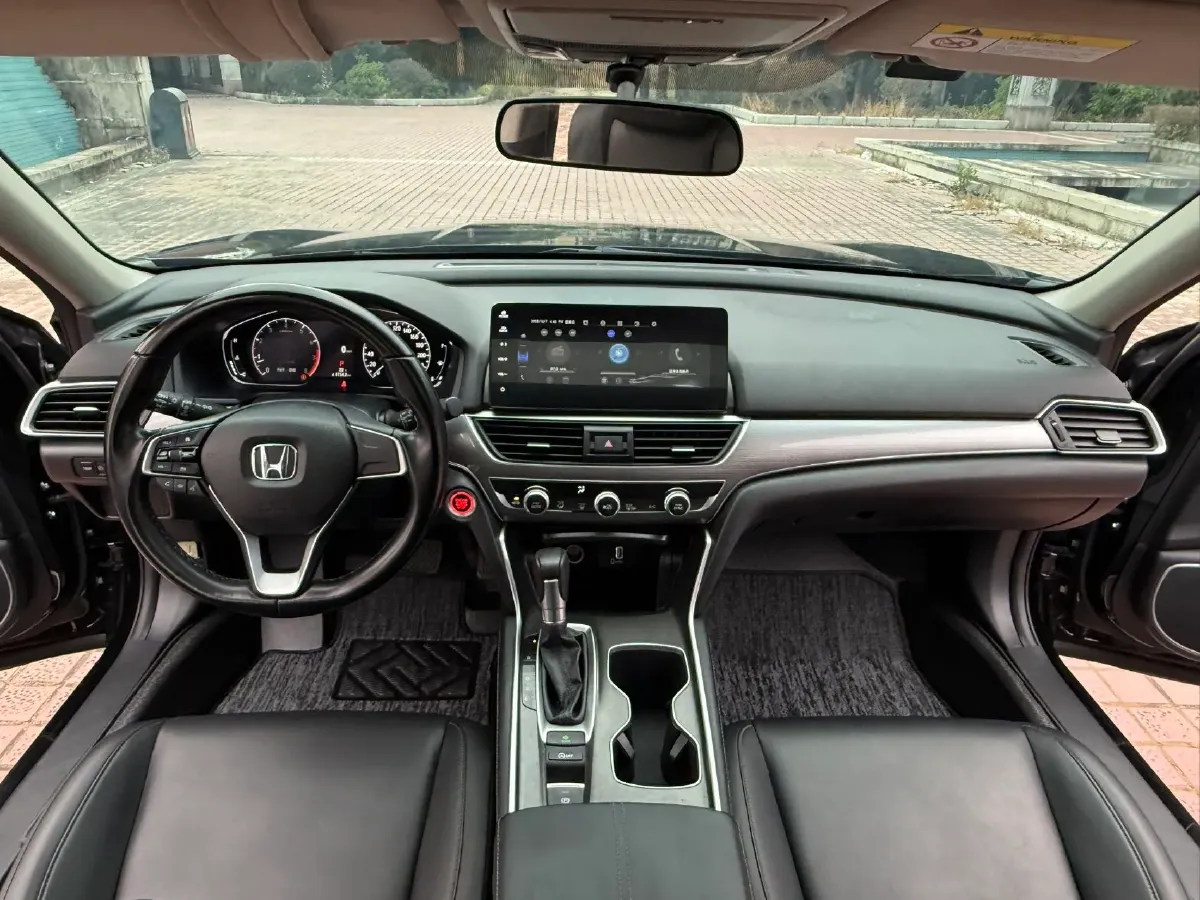 2022 Honda Accord 1.5T 194HP L4 CVT,autocango,china used car exporter,china ev exporter,chinese used car exporter,chinese used ev exporter