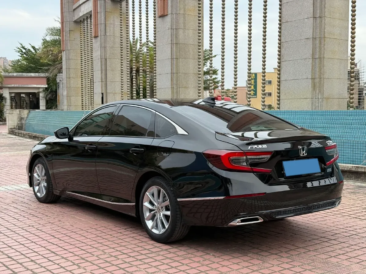 2022 Honda Accord 1.5T 194HP L4 CVT,autocango,china used car exporter,china ev exporter,chinese used car exporter,chinese used ev exporter