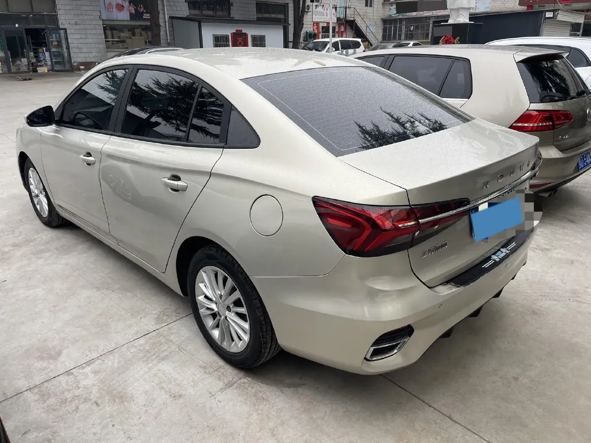 2020 Roewe i5 1.5L 120HP L4 CVT,autocango,china used car exporter,china ev exporter,chinese used car exporter,chinese used ev exporter