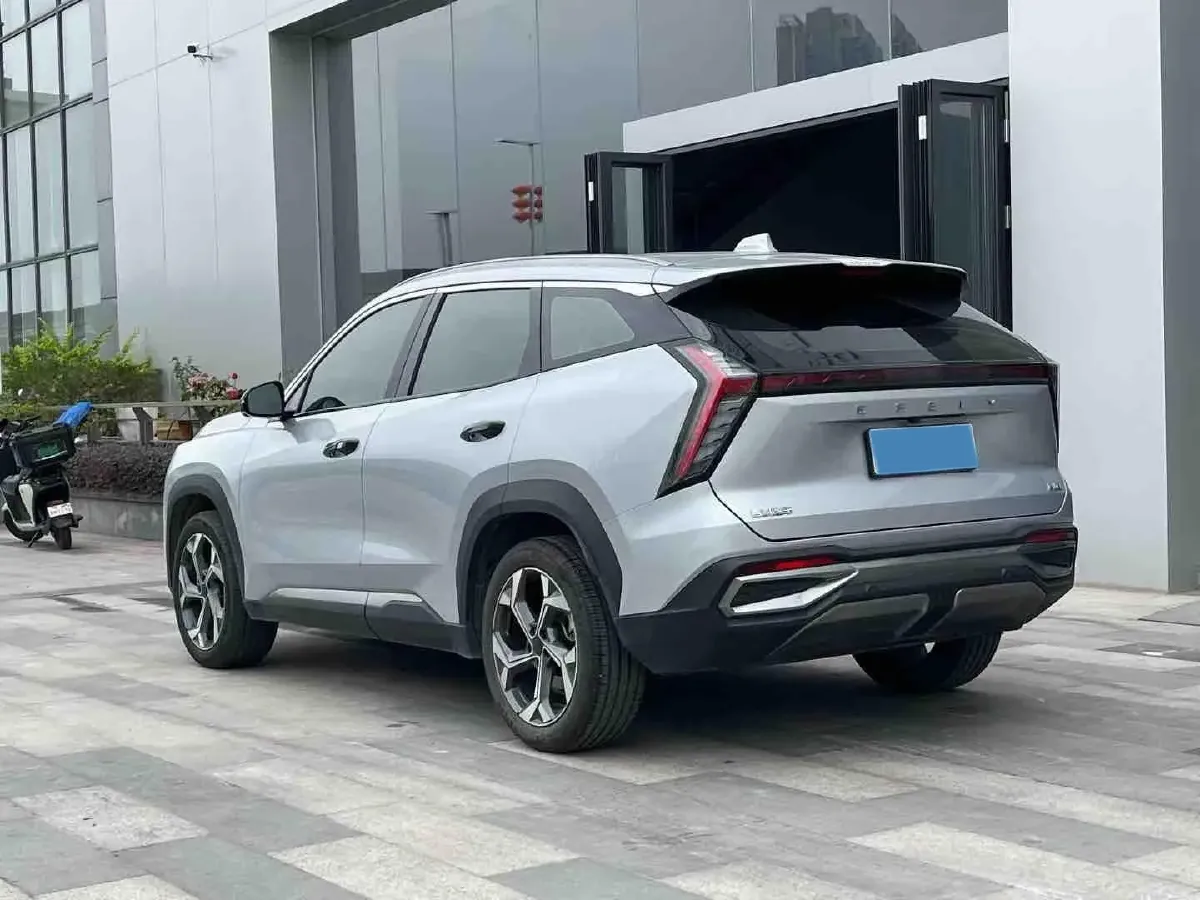 2023 Geely StarRay 1.5T 181HP L4 7DCT,autocango,china used car exporter,china ev exporter,chinese used car exporter,chinese used ev exporter