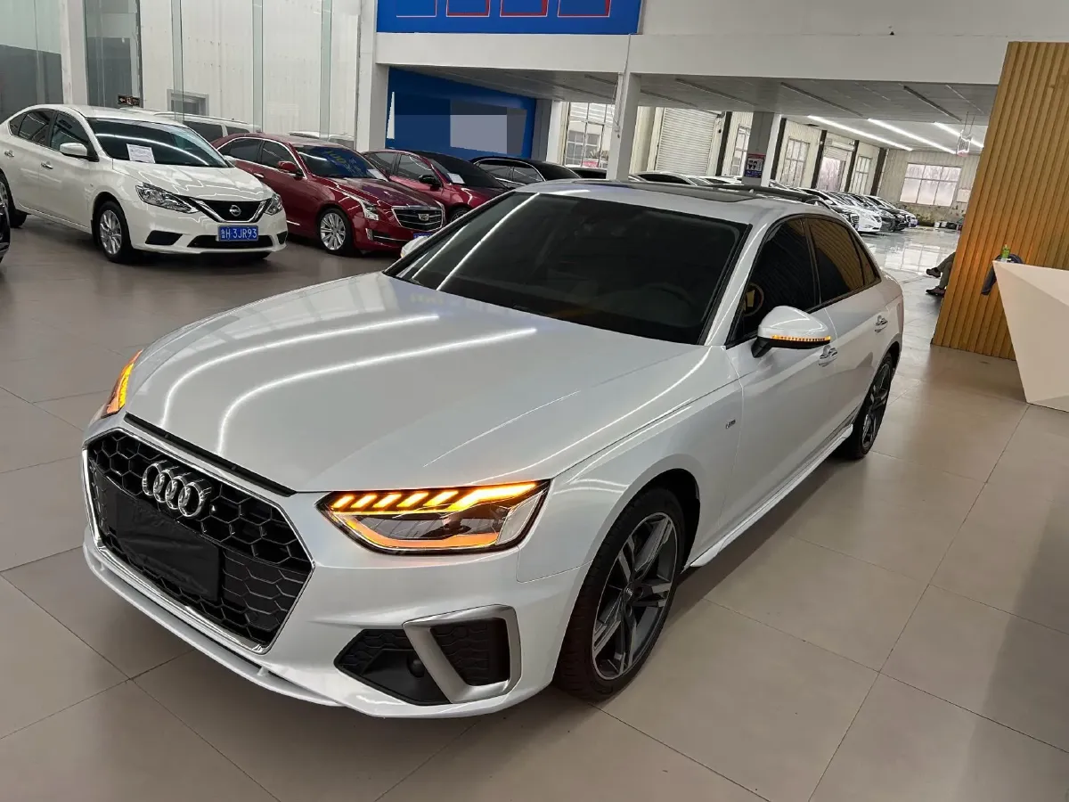 2020 Audi A4L 2.0T 190HP L4 7DCT,autocango,china used car exporter,china ev exporter,chinese used car exporter,chinese used ev exporter