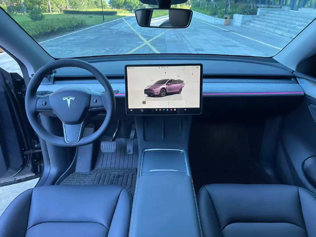 2024 Iveco OuSheng BEV 77.28KWH,autocango,china used car exporter,china ev exporter,chinese used car exporter,chinese used ev exporter