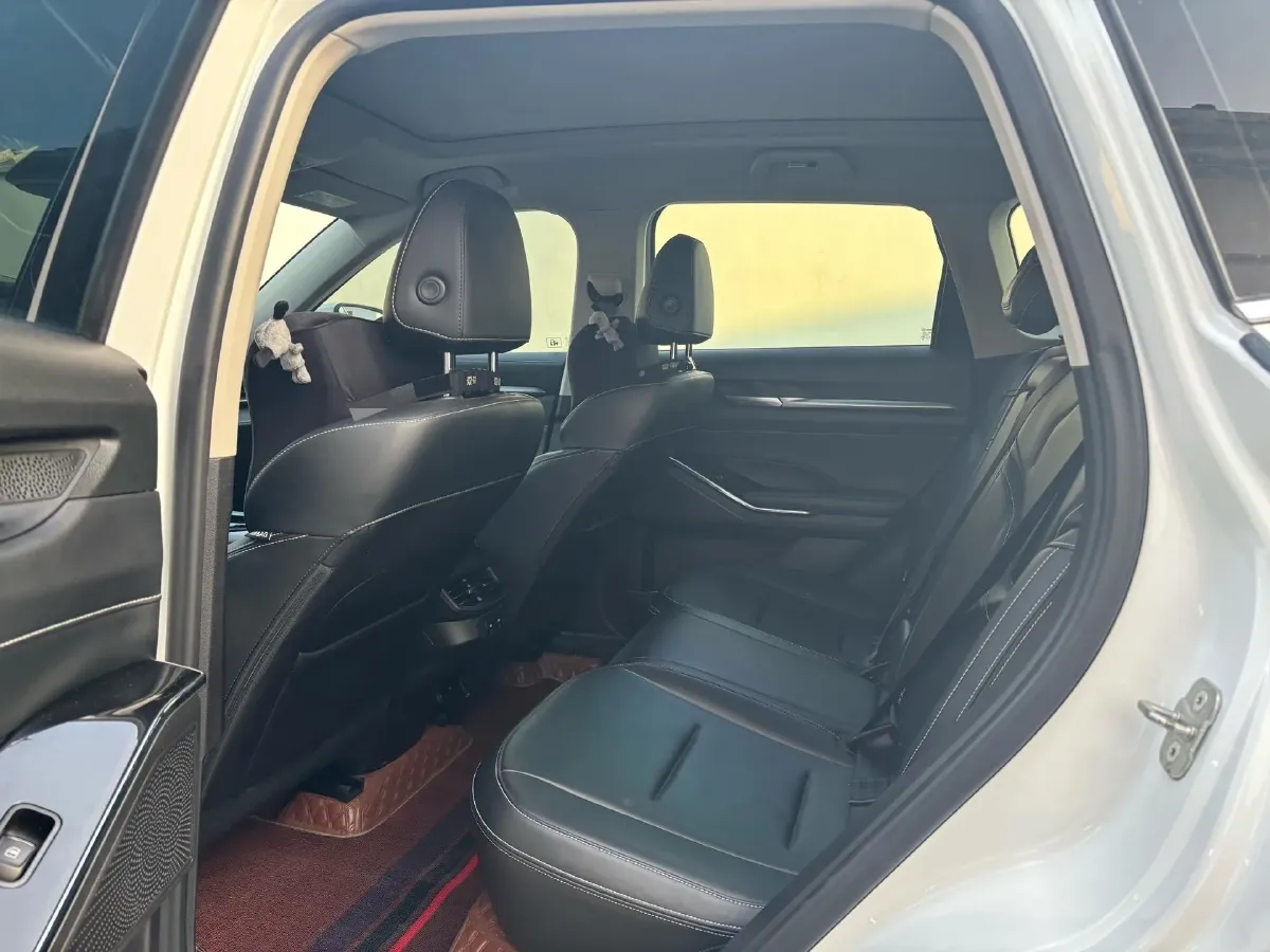 2021 Haval H6 1.5T 169HP L4 7DCT,autocango,china used car exporter,china ev exporter,chinese used car exporter,chinese used ev exporter