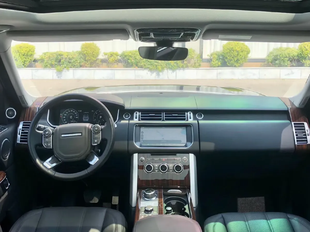 2017 Land Rover Range Rover 3.0T 381HP V6 8AT,autocango,china used car exporter,china ev exporter,chinese used car exporter,chinese used ev exporter