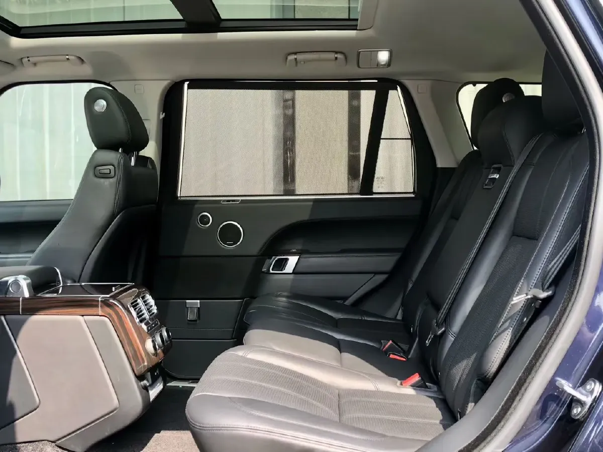 2017 Land Rover Range Rover 3.0T 381HP V6 8AT,autocango,china used car exporter,china ev exporter,chinese used car exporter,chinese used ev exporter