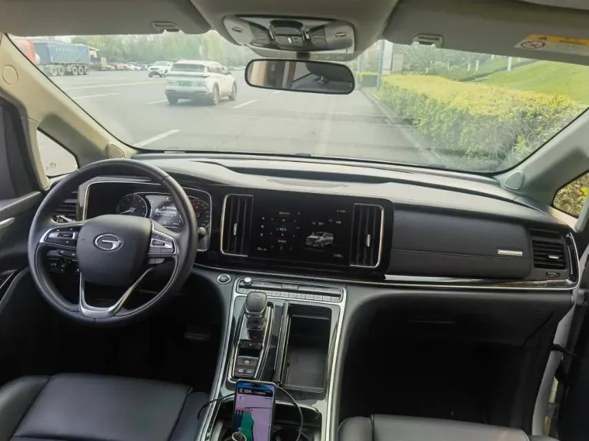 2023 GAC Trumpchi M8 2.0T 252HP L4 8AT,autocango,china used car exporter,china ev exporter,chinese used car exporter,chinese used ev exporter