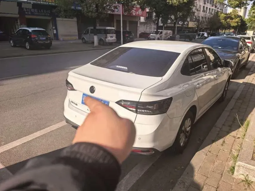 2025 Volkswagen Lavida 1.5L 110HP L4 6AT,autocango,china used car exporter,china ev exporter,chinese used car exporter,chinese used ev exporter