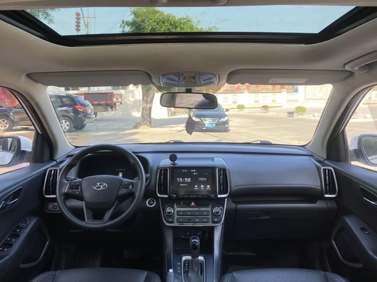 2019 Hyundai ix35 2.0L 160HP L4 6AT,autocango,china used car exporter,china ev exporter,chinese used car exporter,chinese used ev exporter