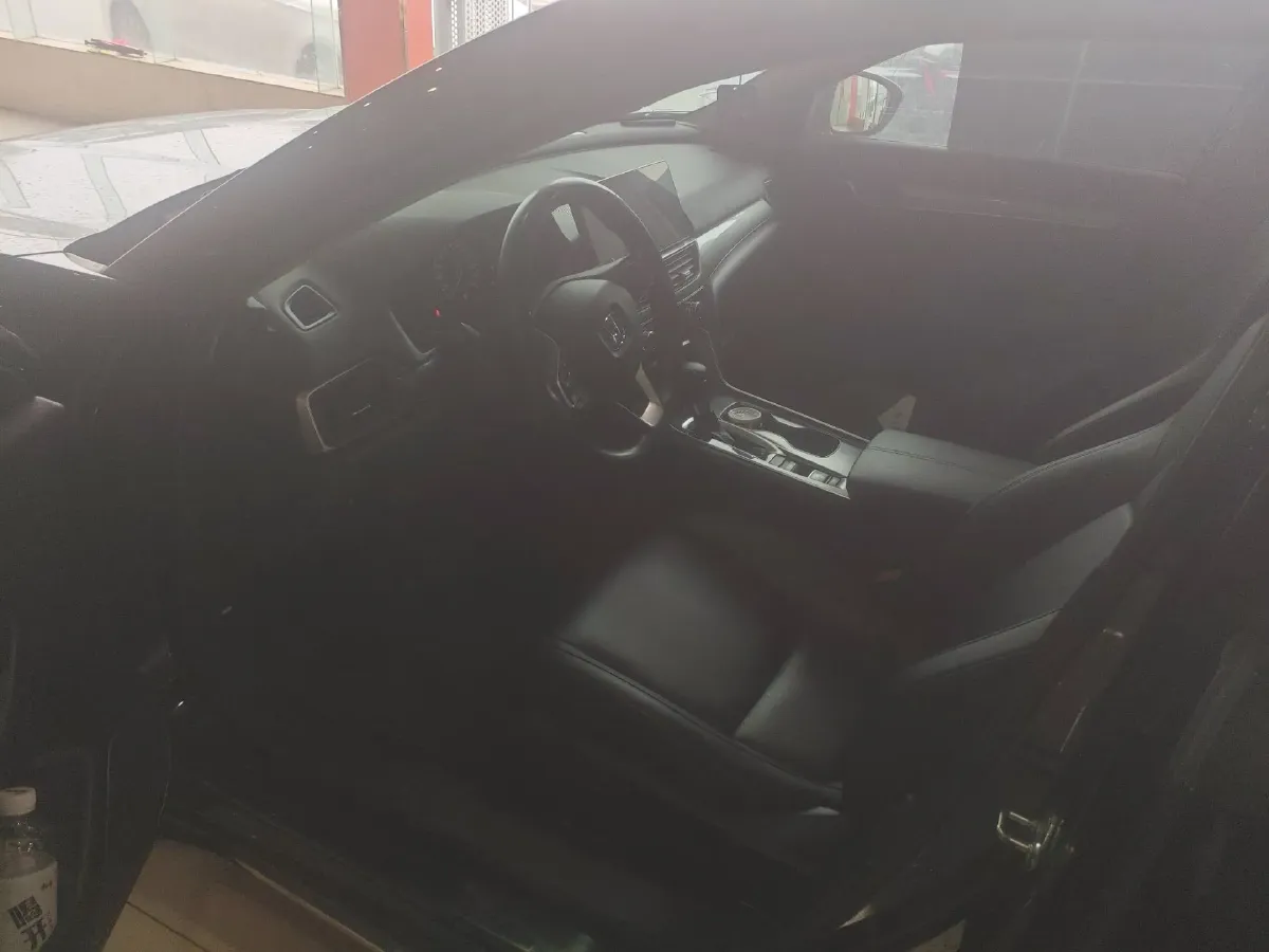 2022 Honda Accord 1.5T 194HP L4 CVT,autocango,china used car exporter,china ev exporter,chinese used car exporter,chinese used ev exporter