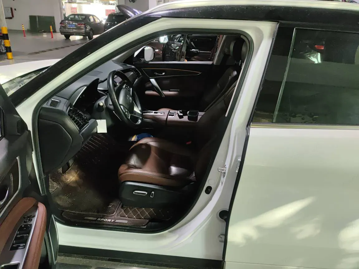 2020 Honda Avancier 2.0T 272HP L4 9AT,autocango,china used car exporter,china ev exporter,chinese used car exporter,chinese used ev exporter